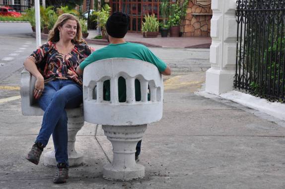 Banco especial para namorados, no Paseo Montejo, em Mérida, no sul do México